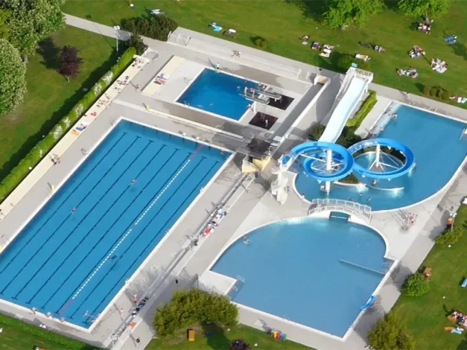 Freibad-c-flypixx-Berghammer